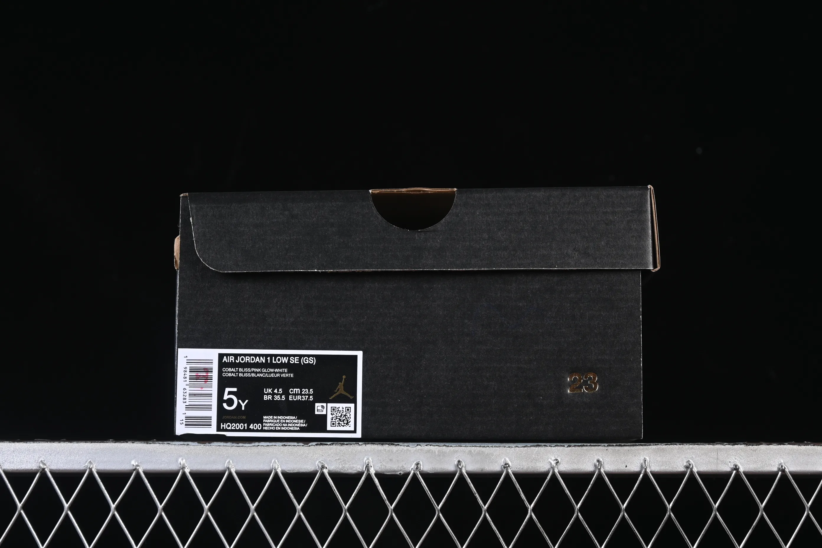 All categories Air Jordan Jordan series basketball shoes Air Jordan 1 Low Air Jordan 1 Low AJ1 Joe 1 white and blue denim pink diamond hook low-top casual sneakers HQ2001-400